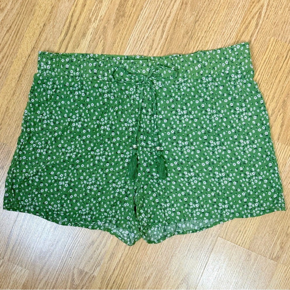 Retrology GLIDING DITSY EARLY MOSS ditsy daisies Tie tassel shorts size Large